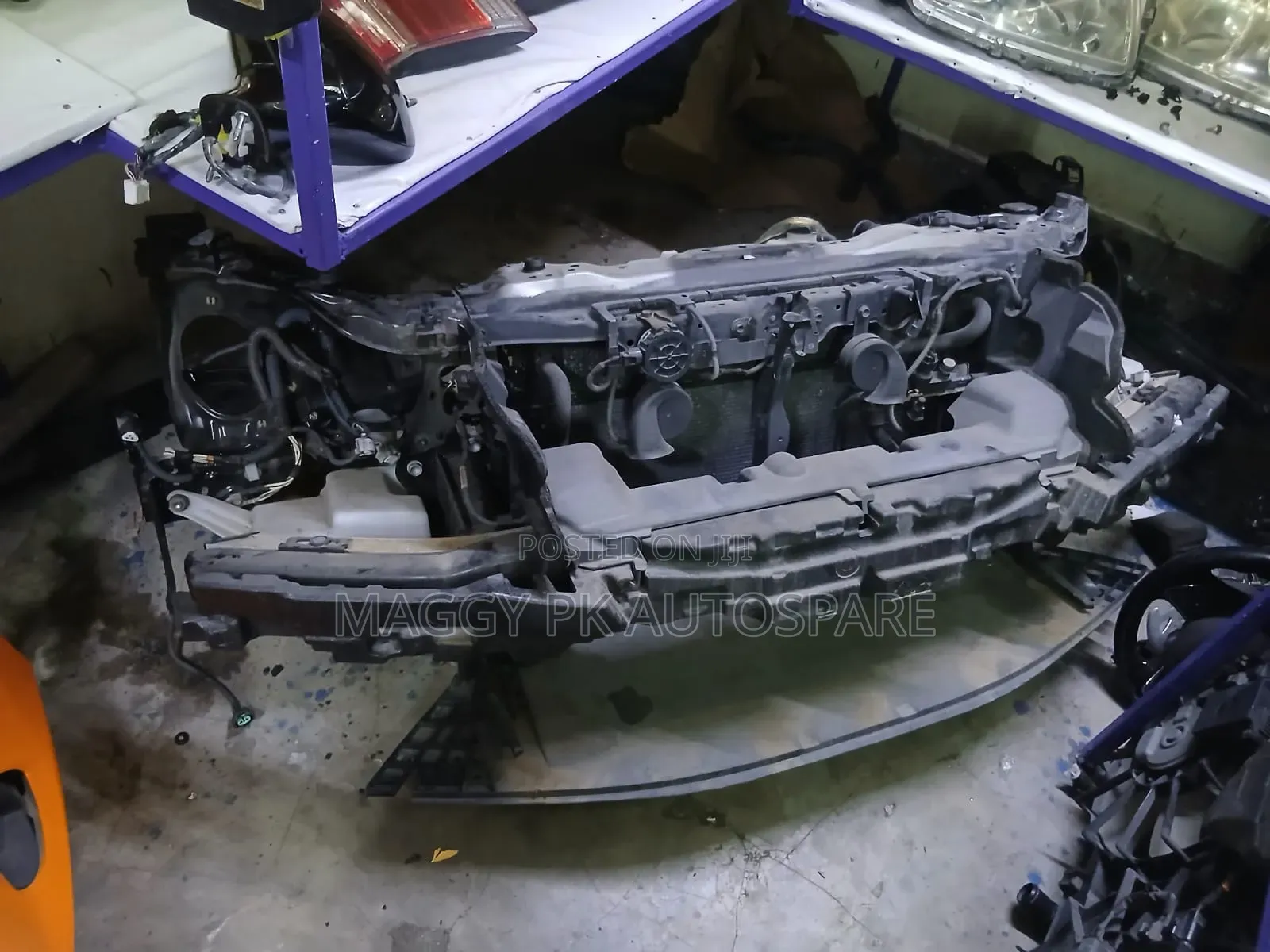 Toyota Crown Royal 2014 Shell Radiator