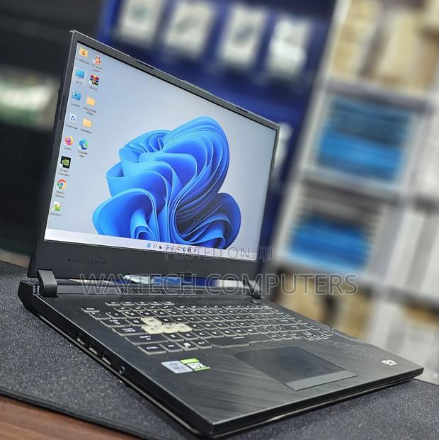 Laptop Asus ROG Strix G17 16GB Intel Core I7 SSD 512GB - thumbnail 3