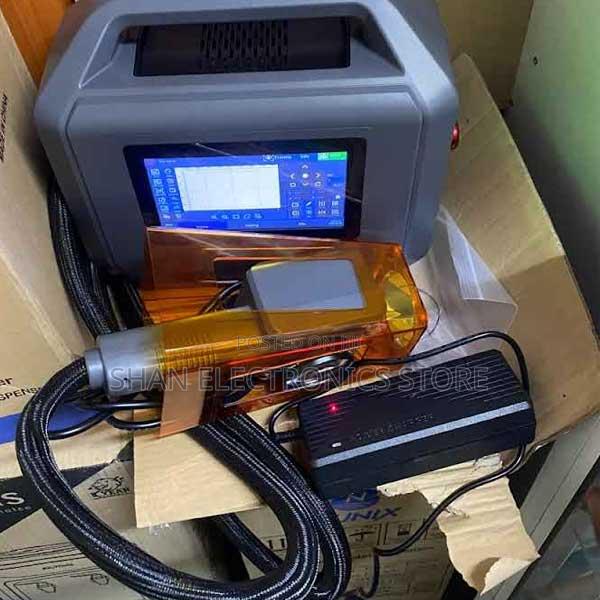 Portable Handheld >> Laser Power 20w /30w/ 50w Marking Machine