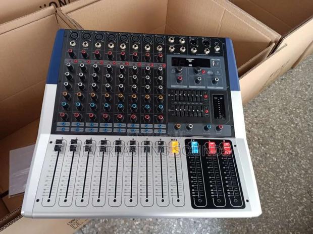 Pev Pro Kv 80 8-Channel Powered Mixer Console. - main view