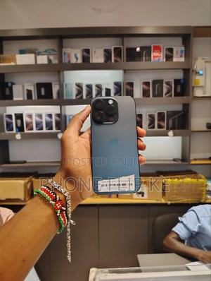 New Apple iPhone 16 Pro 256 GB Black - main view