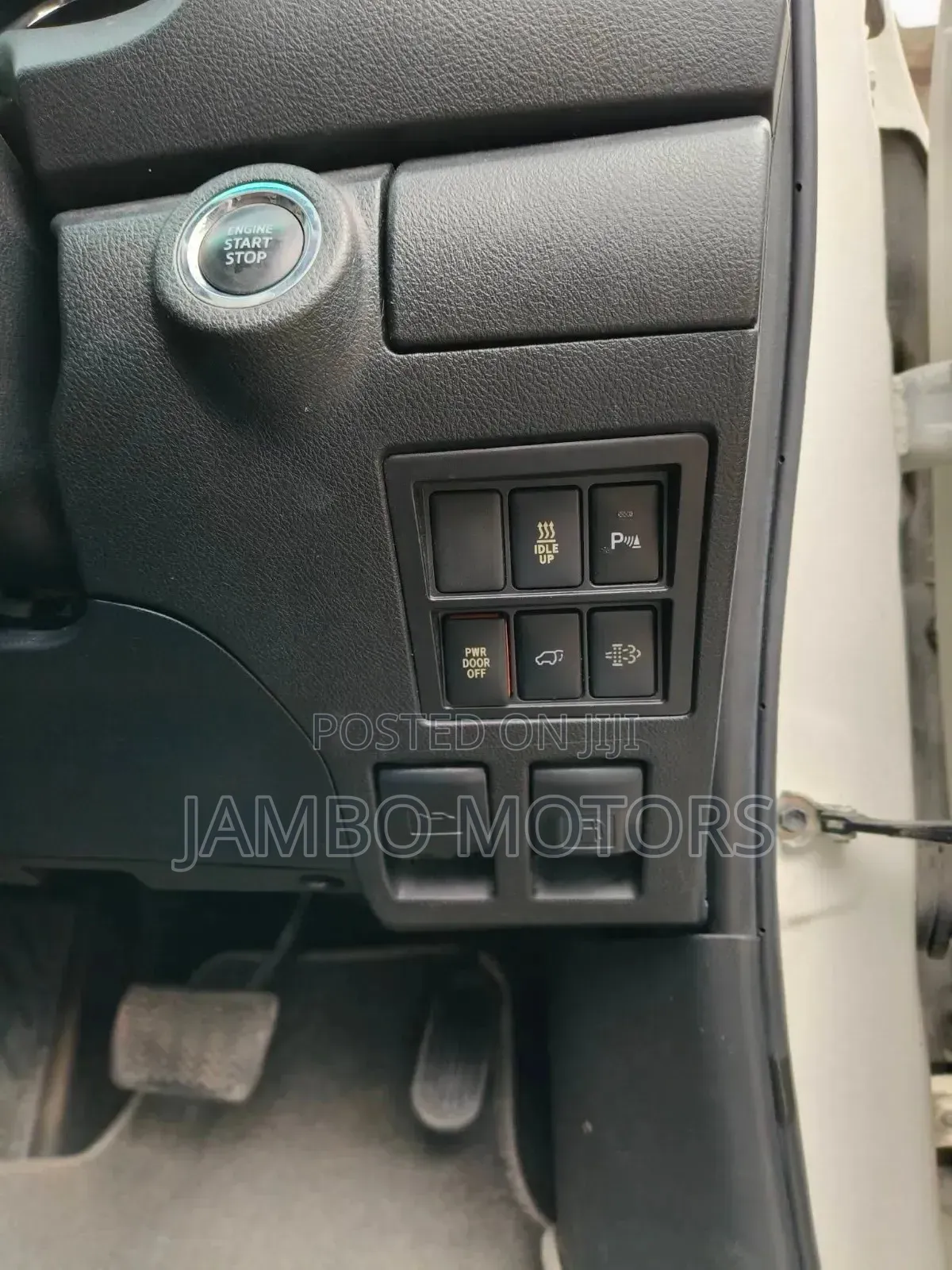 Toyota Fortuner 2.8 D RWD 2019 White