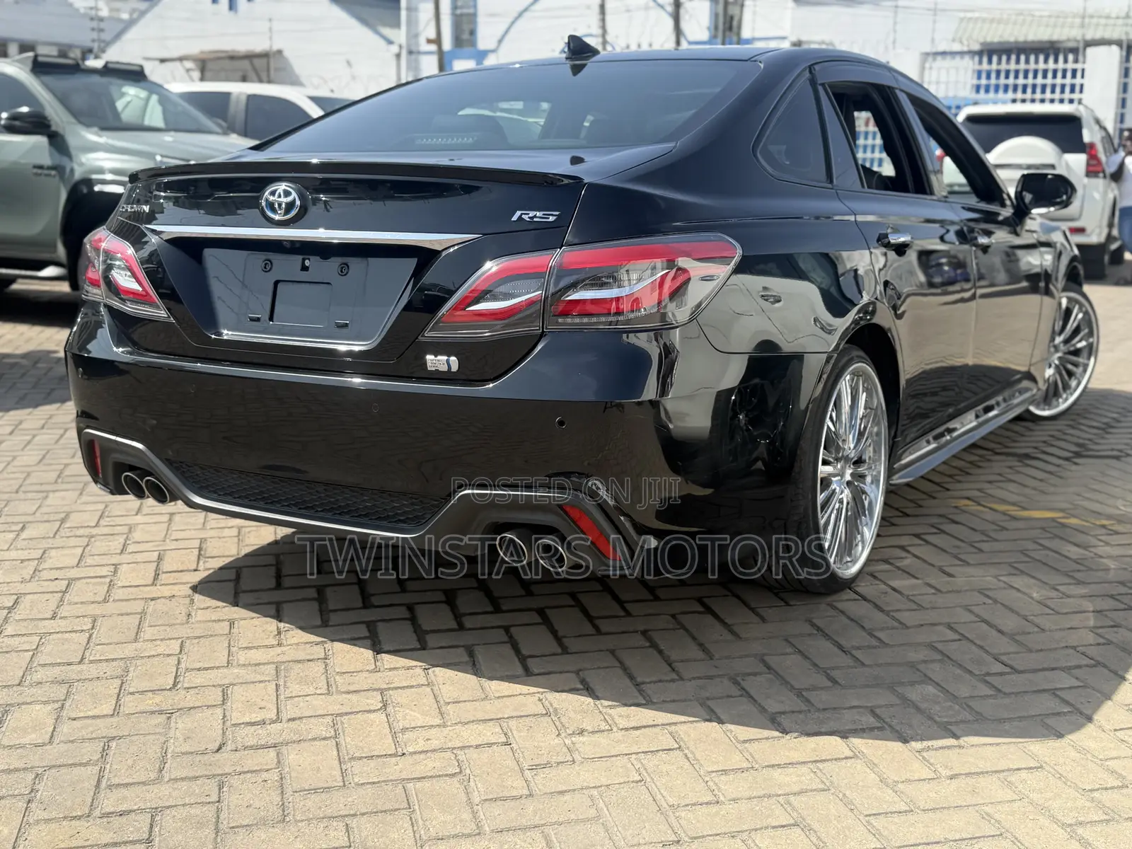 Toyota Crown 2019 Black