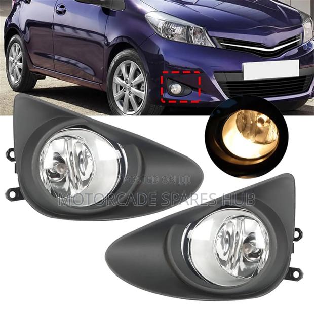 Toyota Vitz 2012 Fog Lights