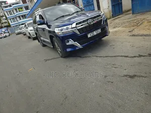 Toyota Land Cruiser 2014 Blue