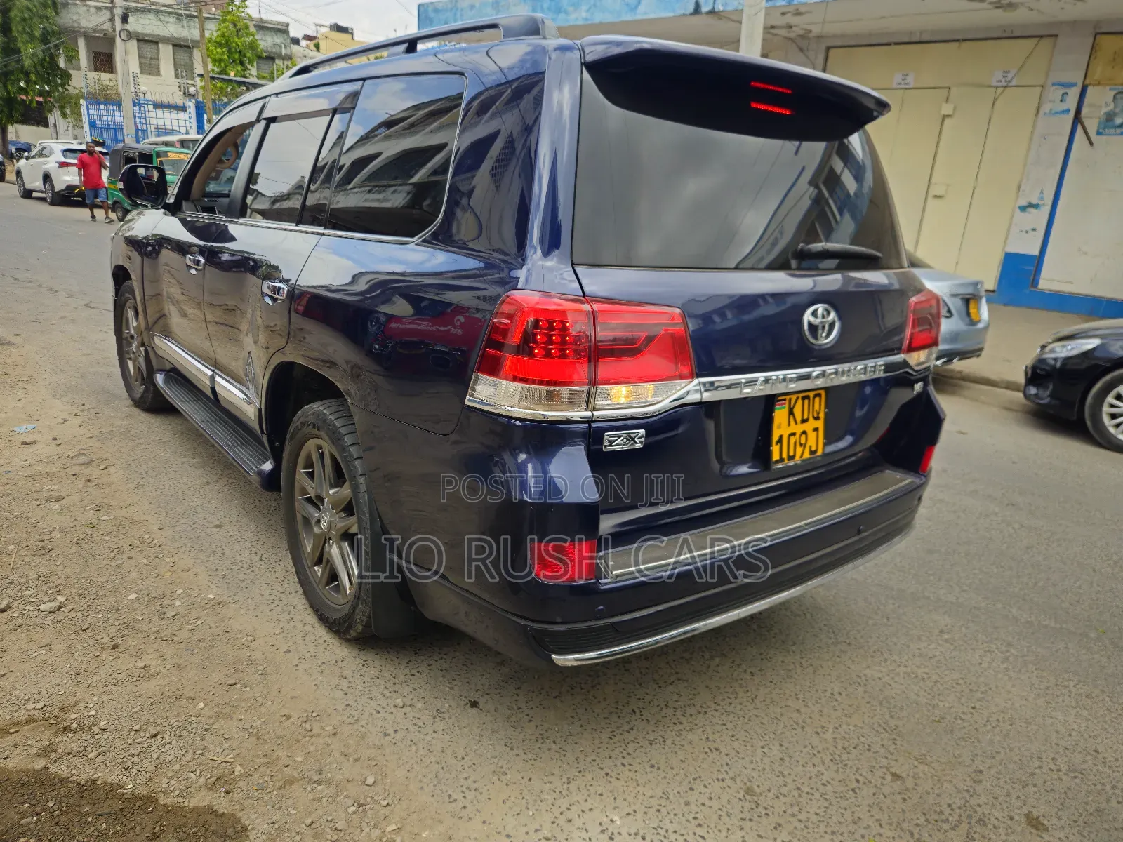 Toyota Land Cruiser 2014 Blue
