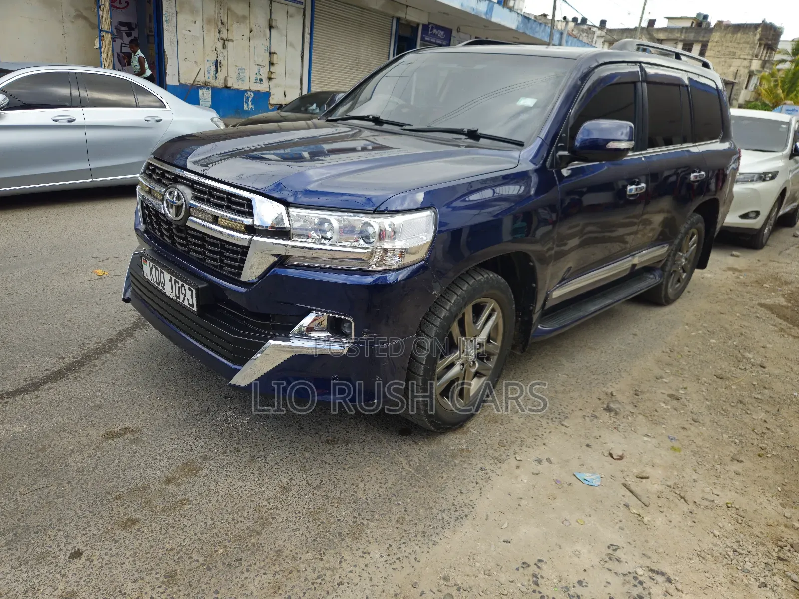 Toyota Land Cruiser 2014 Blue