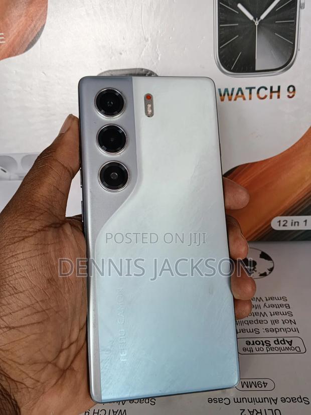 Tecno Camon 40 256 GB - main view