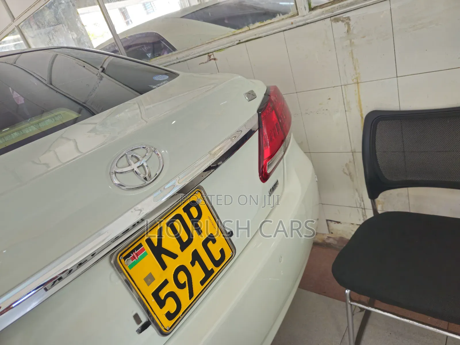 Toyota Premio 2018 White