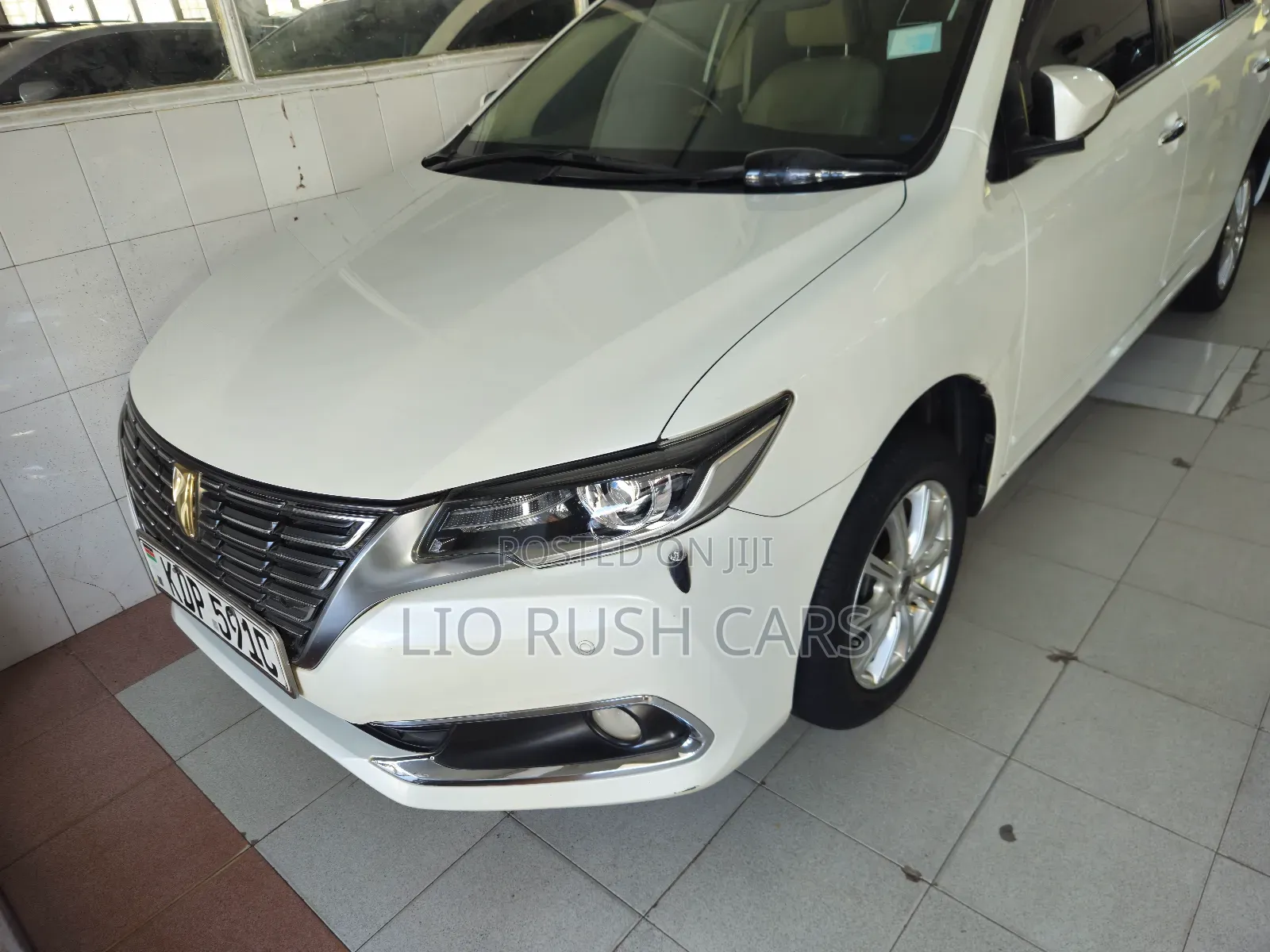 Toyota Premio 2018 White