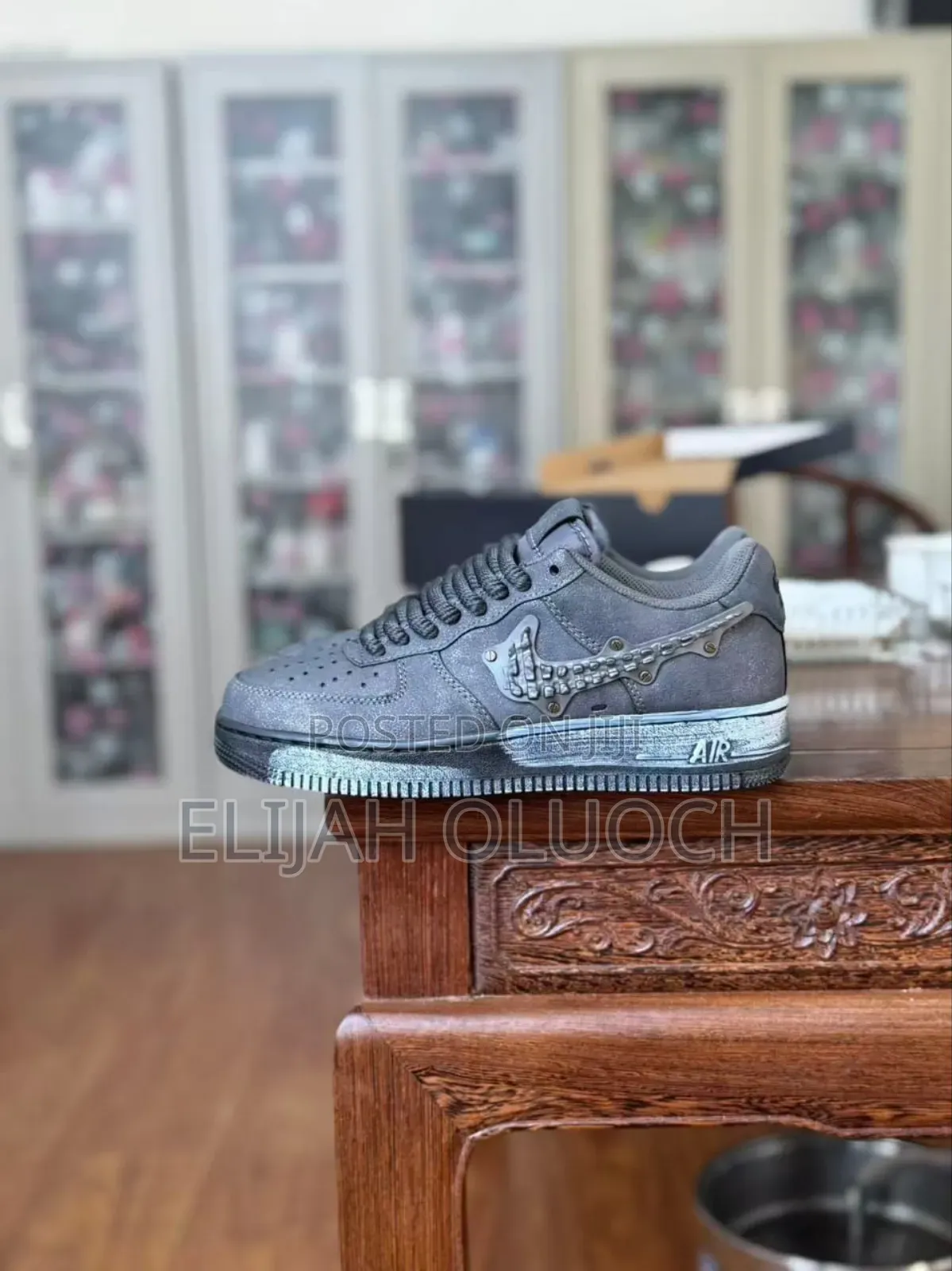 Airforce 1 " Metalwork"
Shoes
