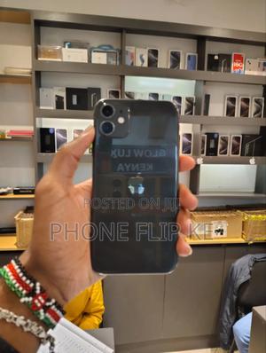 Apple iPhone 11 128 GB Black - main view