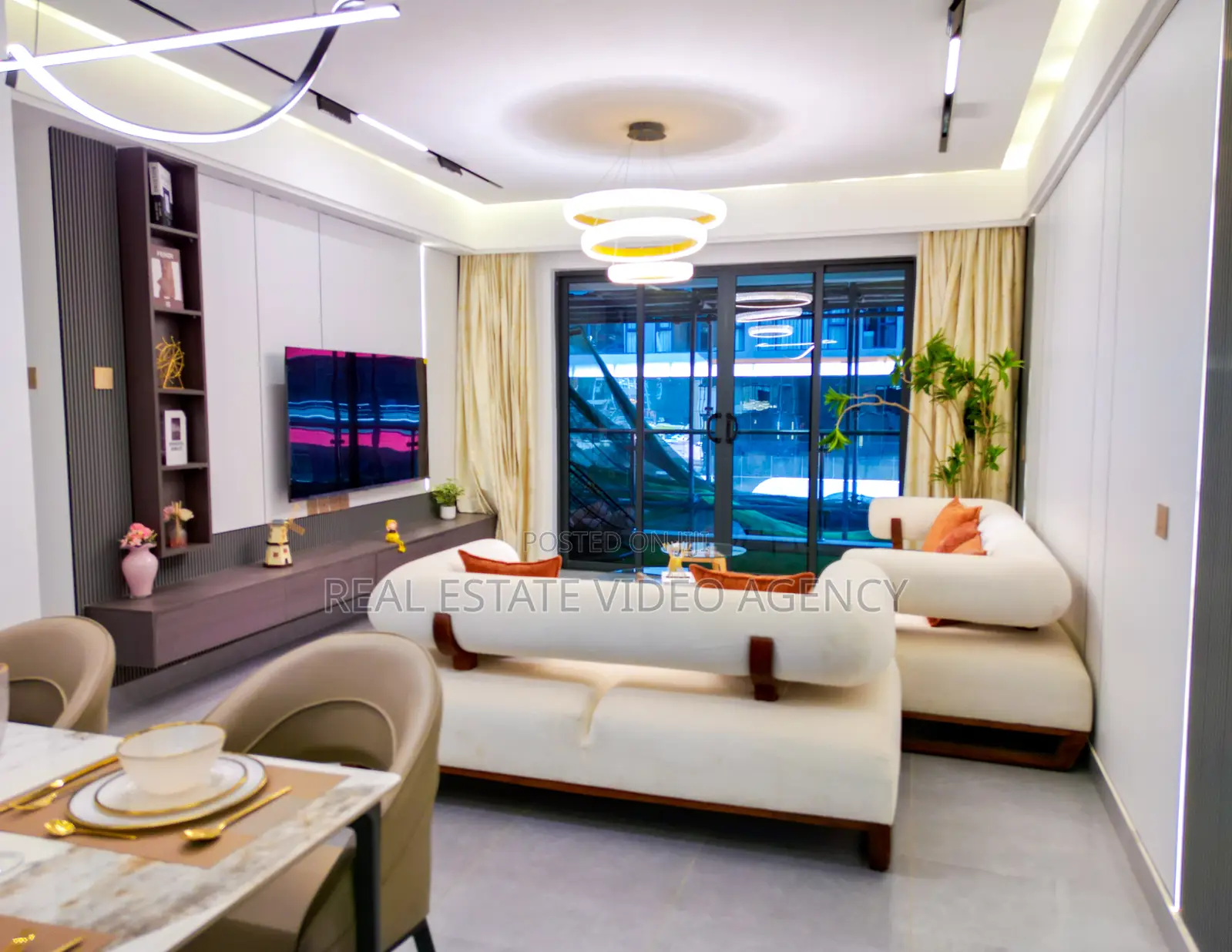 Real Estate Video Production(Reels. Housetours, Drone)