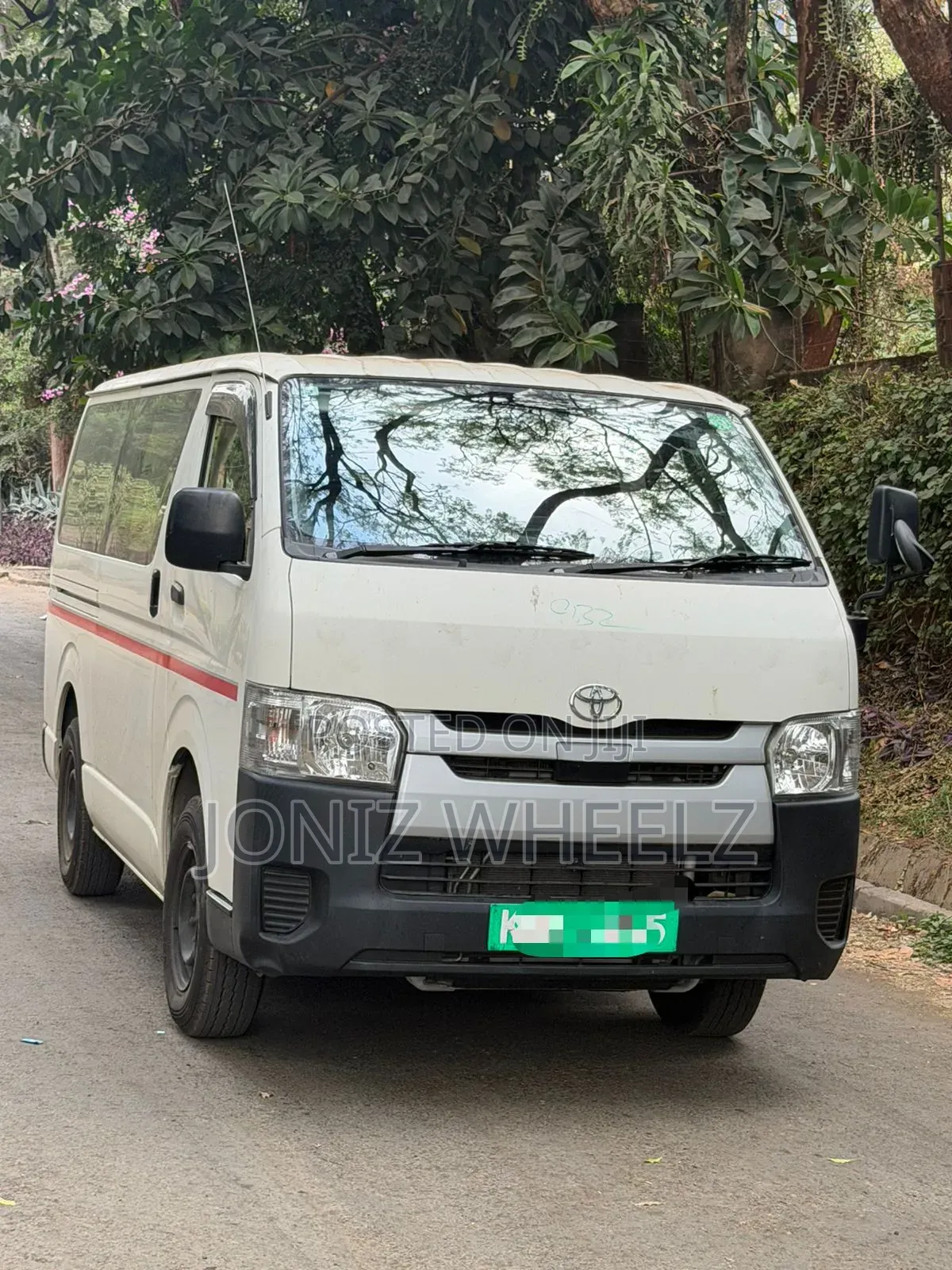 Toyota HiAce 2020 White