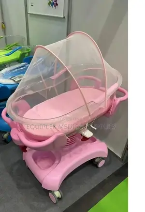 Imported Hospital Baby Bassinet