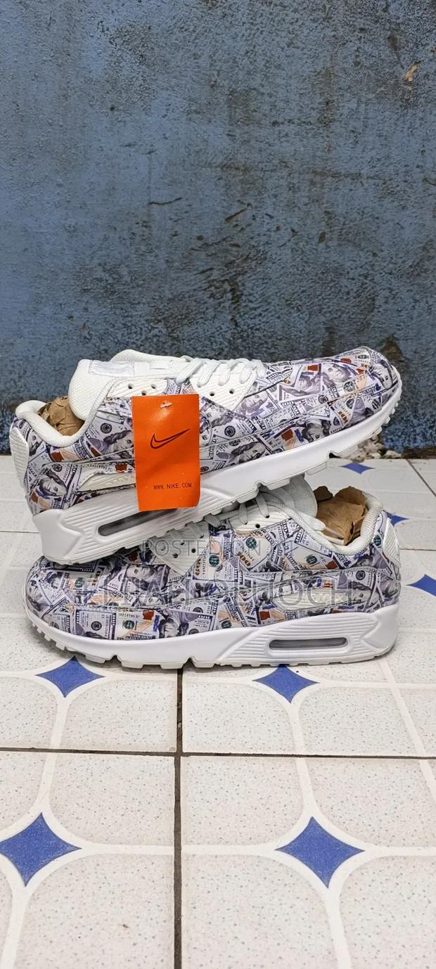 Nike Air Max 90  Dollar Bill Print Pattern.