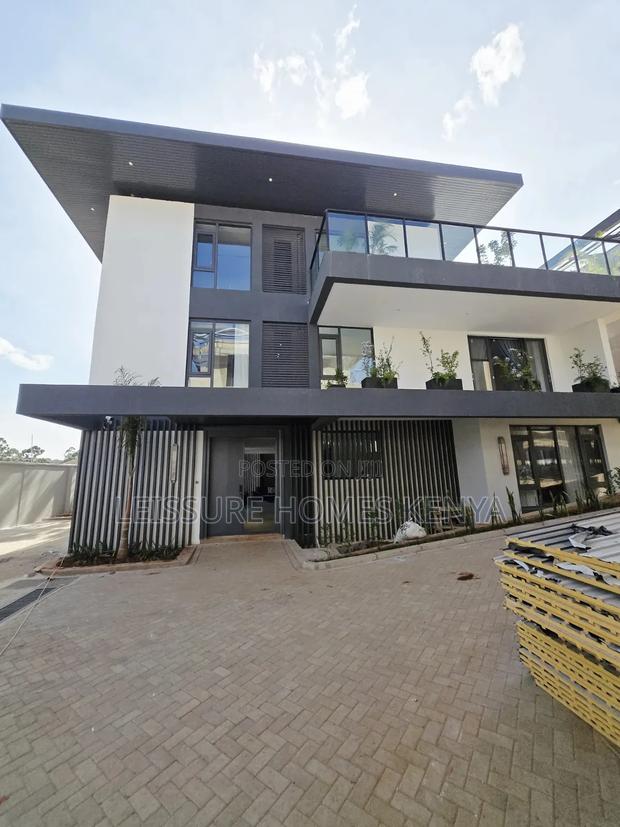 5bdrm Villa in Lavington for sale