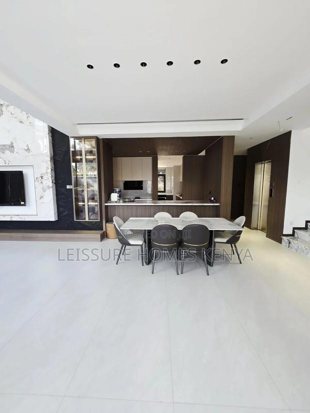 5bdrm Villa in Lavington for sale - thumbnail 13