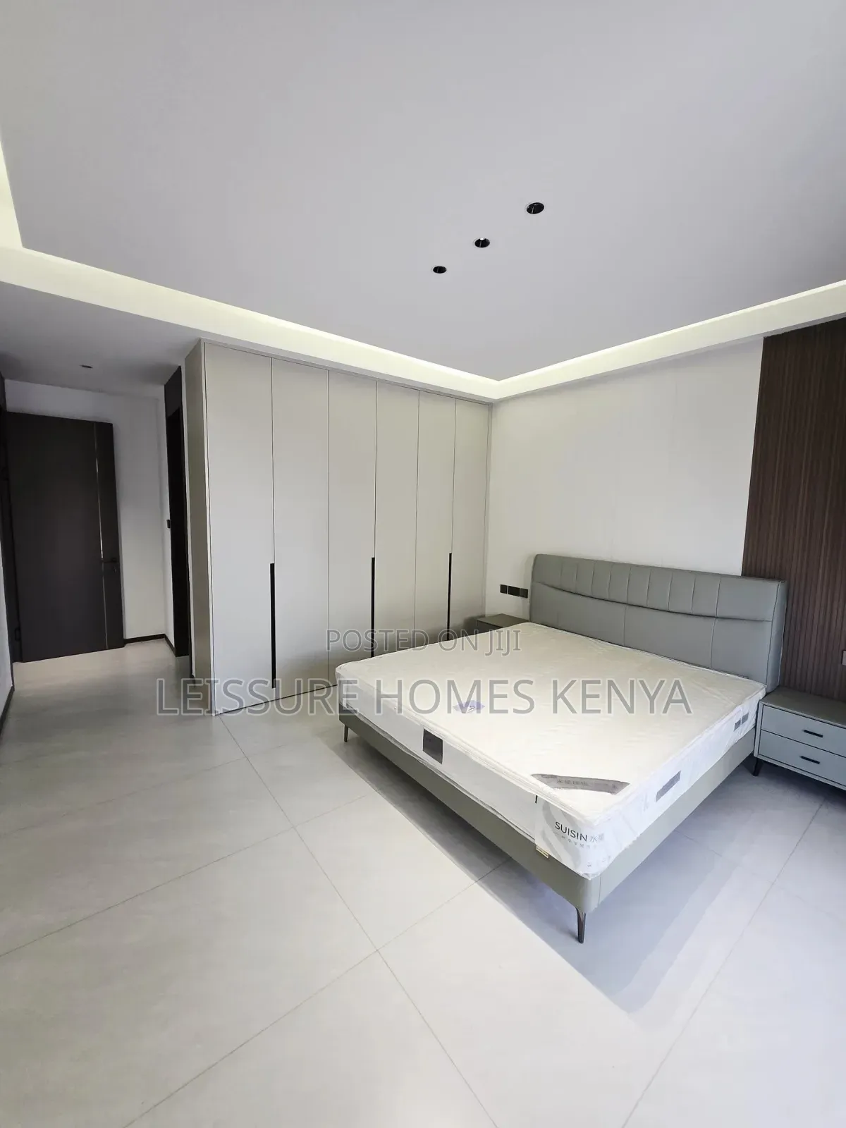 5bdrm Villa in Lavington for sale