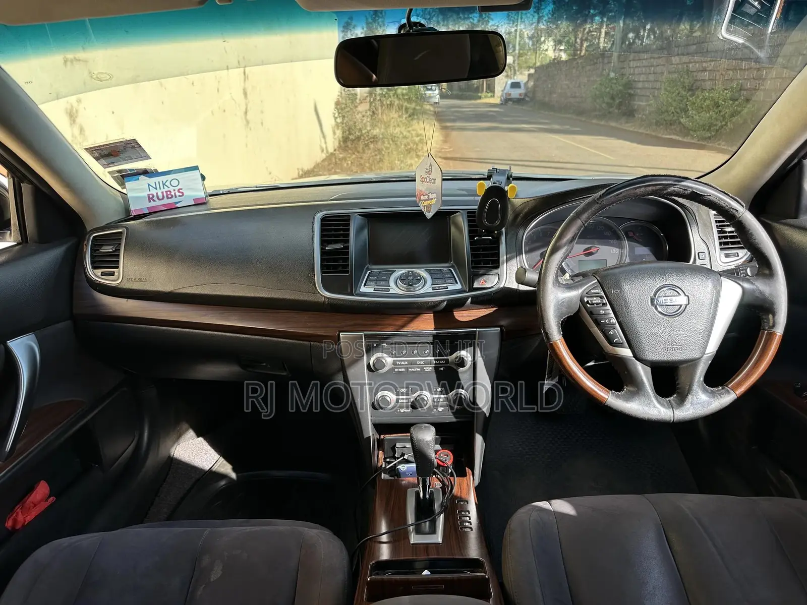 Nissan Teana 2010 Silver