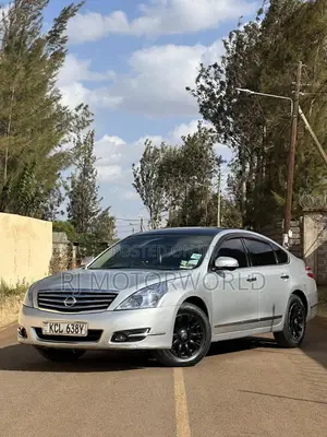 Nissan Teana 2010 Silver
