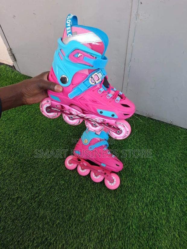 Trendy Skates Shoes - thumbnail 3