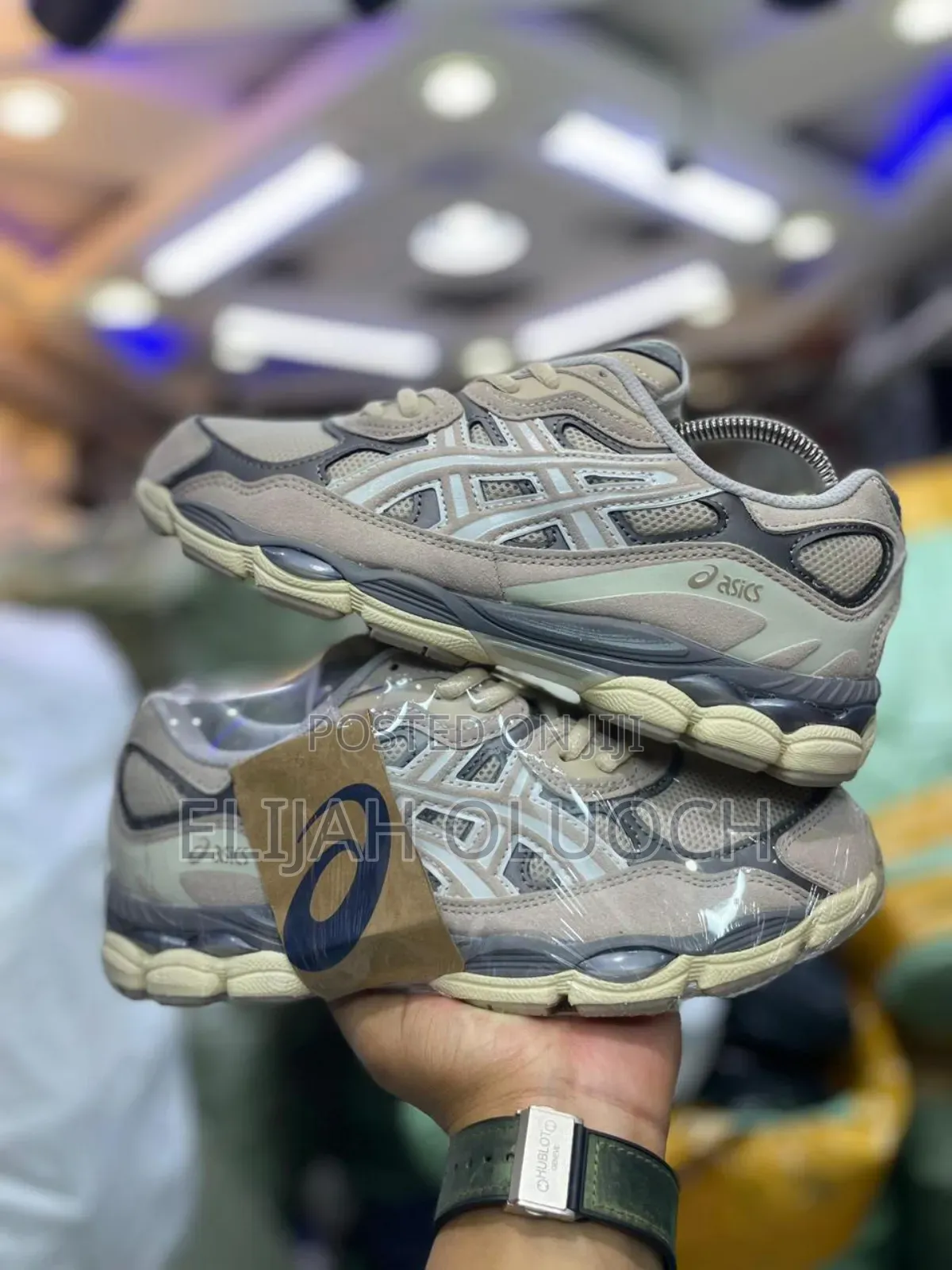 Asics  Gel -nyc  Yankees  Oyster Grey 🐾

Quality Pure Leather