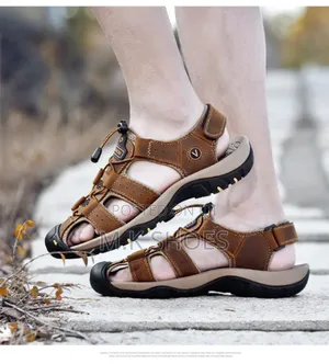 Closed Breathable Open Shoes