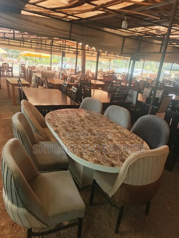 Modern 6 Seater Untique - main view