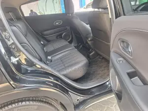Honda Vezel 1.5 Hybrid 2WD 2019 Black