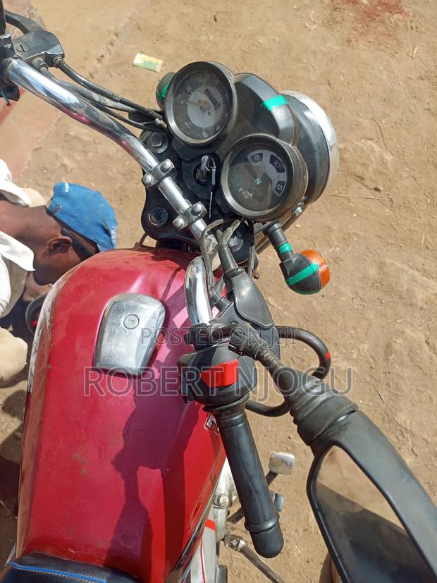 TVS HLX 125 2015 Red - thumbnail 2