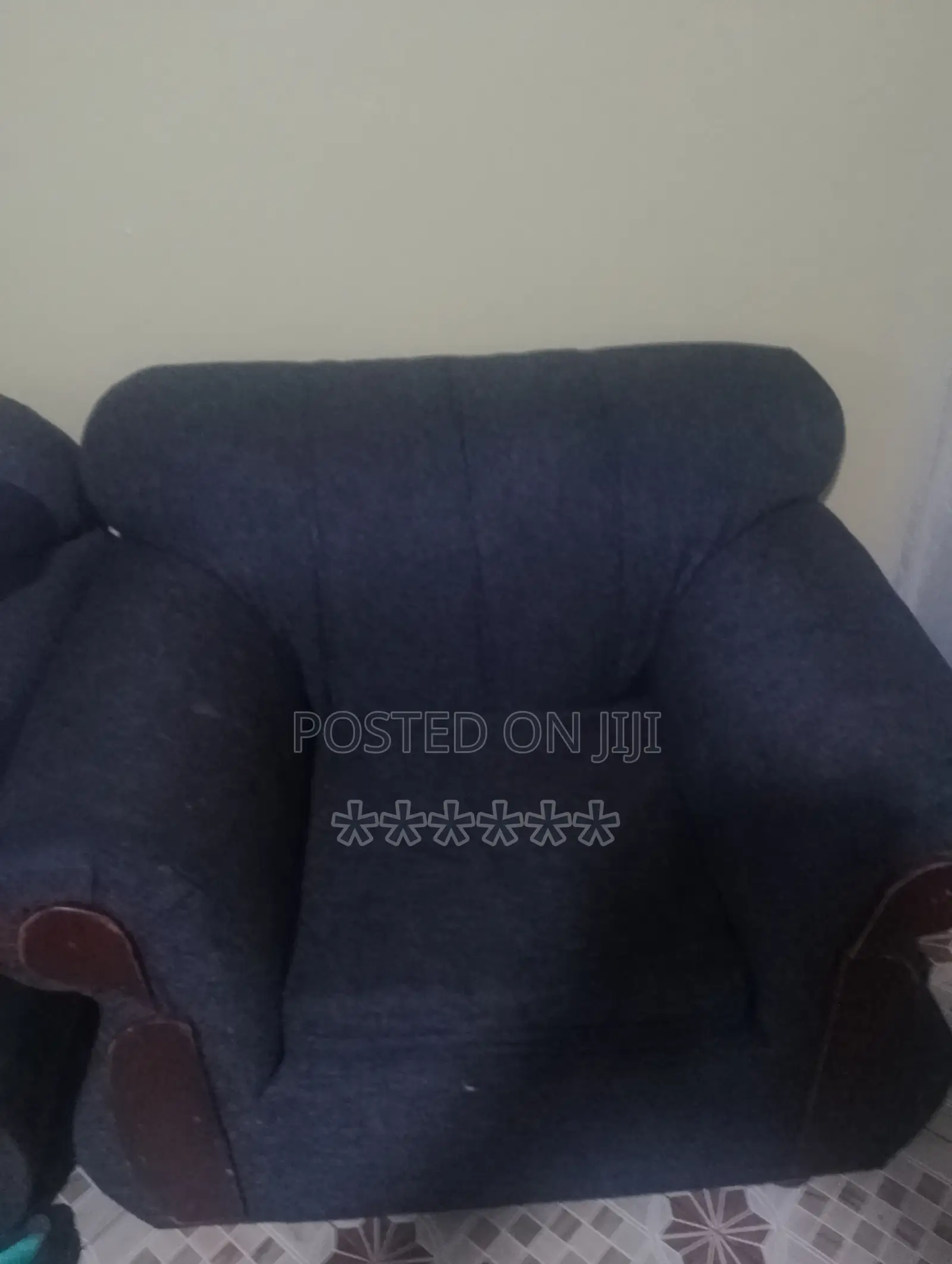 7 Seaters Sofa Set