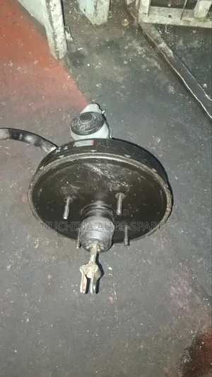 Brake Booster and Master Cylinder Toyota E100,102,91,90, 