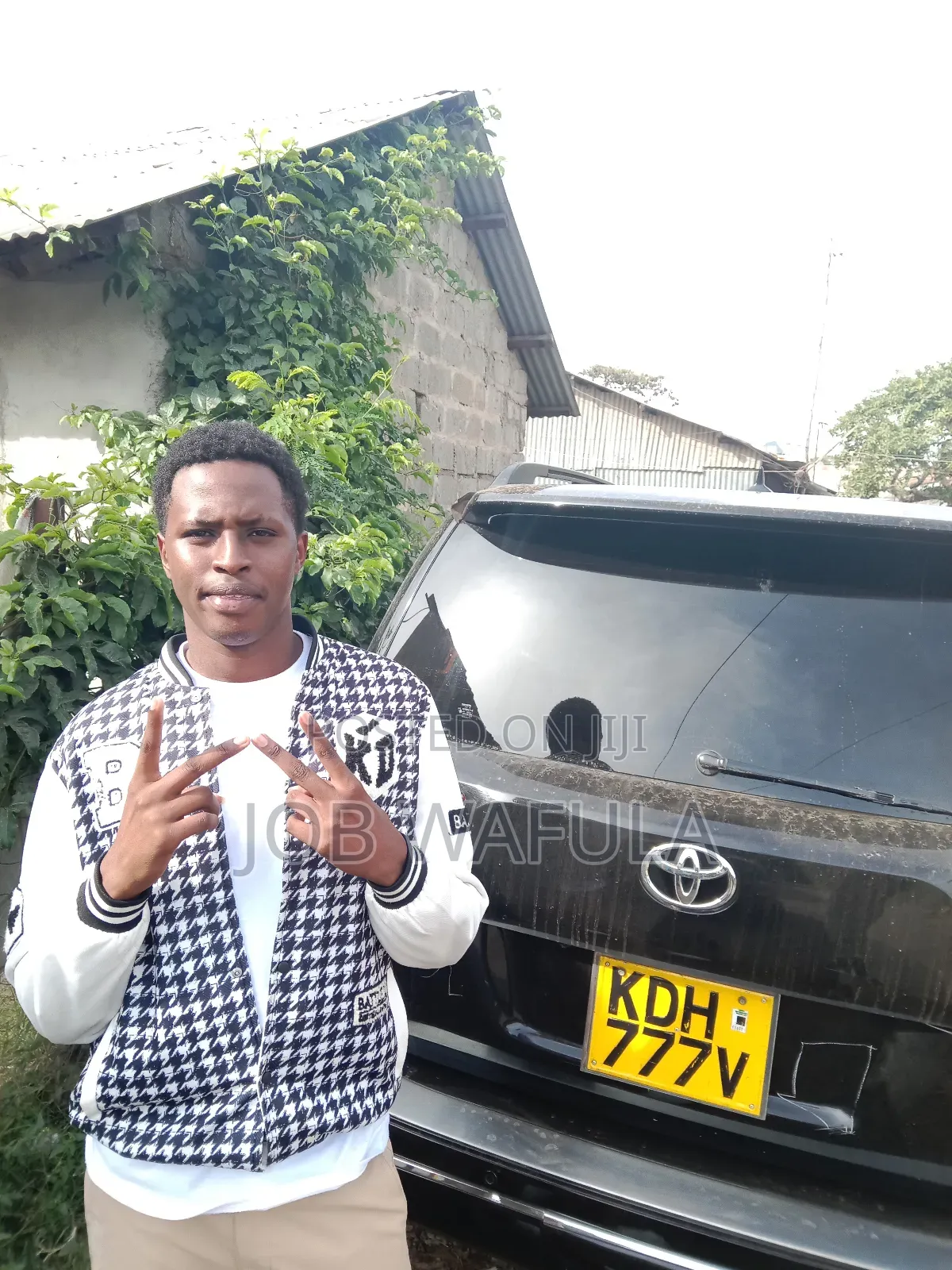Hardworking Young Man Seeking Full-Time Job