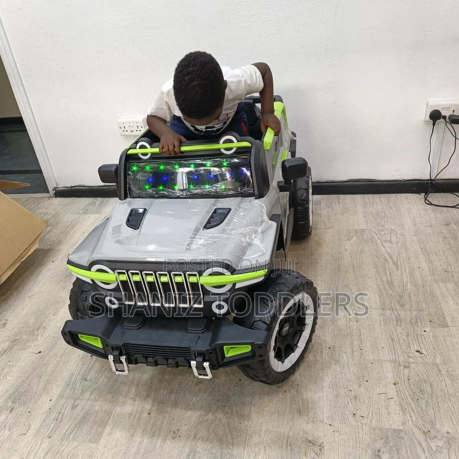 Junior Off Road Car (Electric Cars )