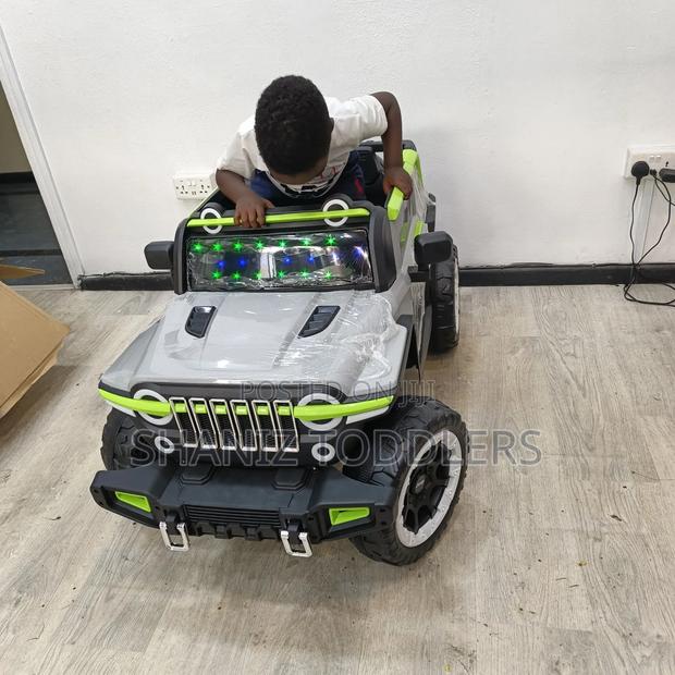 Junior Off Road Car (Electric Cars ) - thumbnail 3
