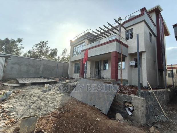 5bdrm Maisonette in Karai Gated, Kikuyu for sale