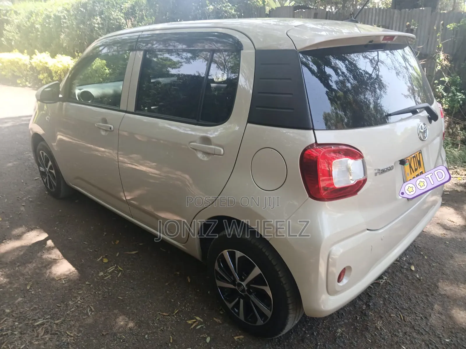 Toyota Passo 1.0 FWD 2018 White