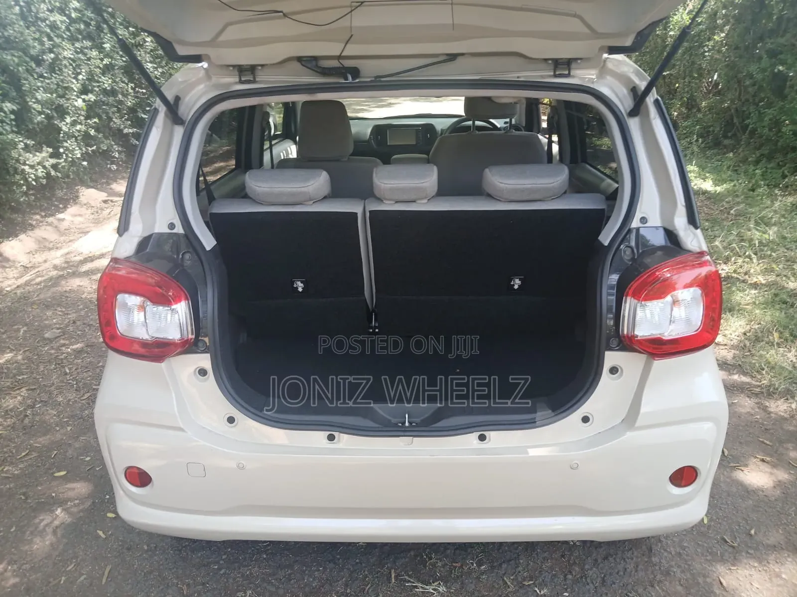 Toyota Passo 1.0 FWD 2018 White