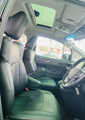 Toyota Alphard 2.5 Petrol FWD 2019 Black