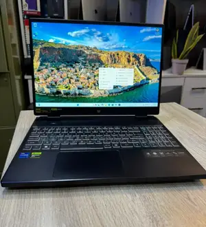 Laptop Acer Predator Helios Neo 16 16GB Intel Core i7 SSD 512GB