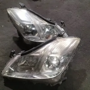 Crown Royal Salon ( Clear)2010-2012 Headlight