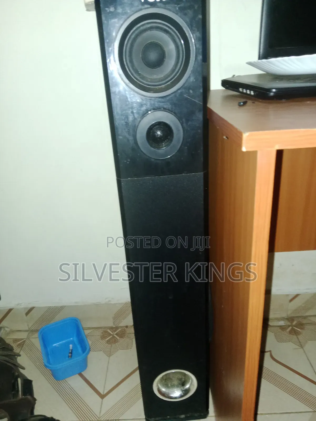 Von 2.0ch Bluetooth Active Speakers 240w Tall Boy Subwoofer