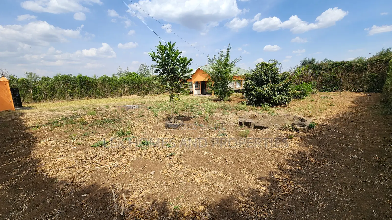 3bdrm Bungalow in NkaiMurunya for rent