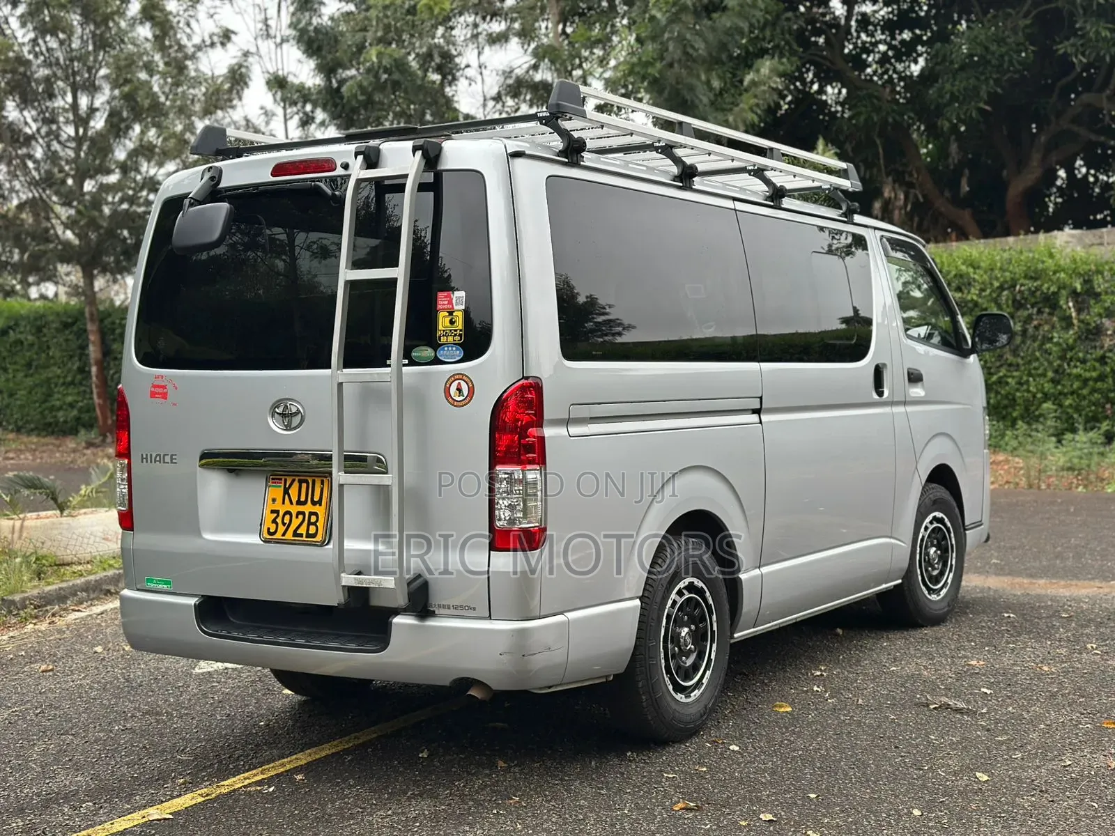 Toyota HiAce 2018 Silver