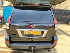 Toyota Land Cruiser 2006 Black