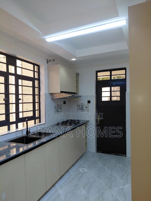 3bdrm Bungalow in Kimbo for sale - thumbnail 8