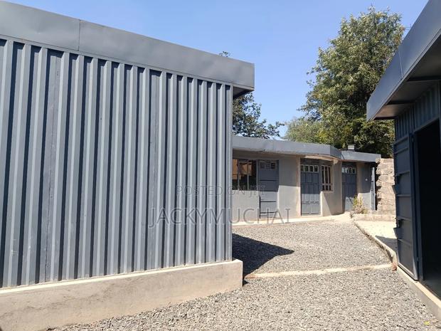 Office to Let - thumbnail 4