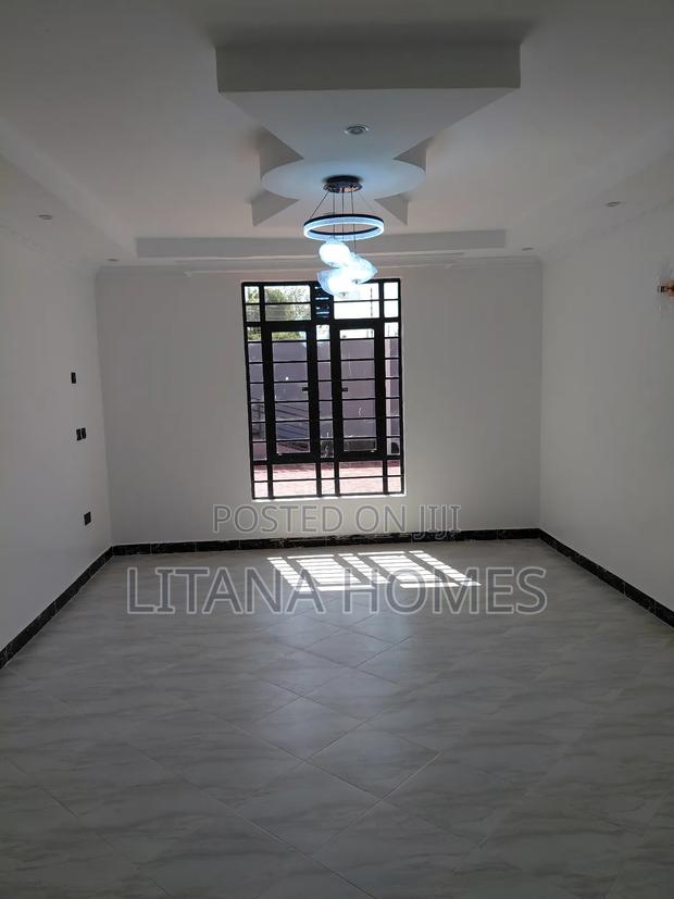 3bdrm Bungalow in Kimbo for sale - thumbnail 10