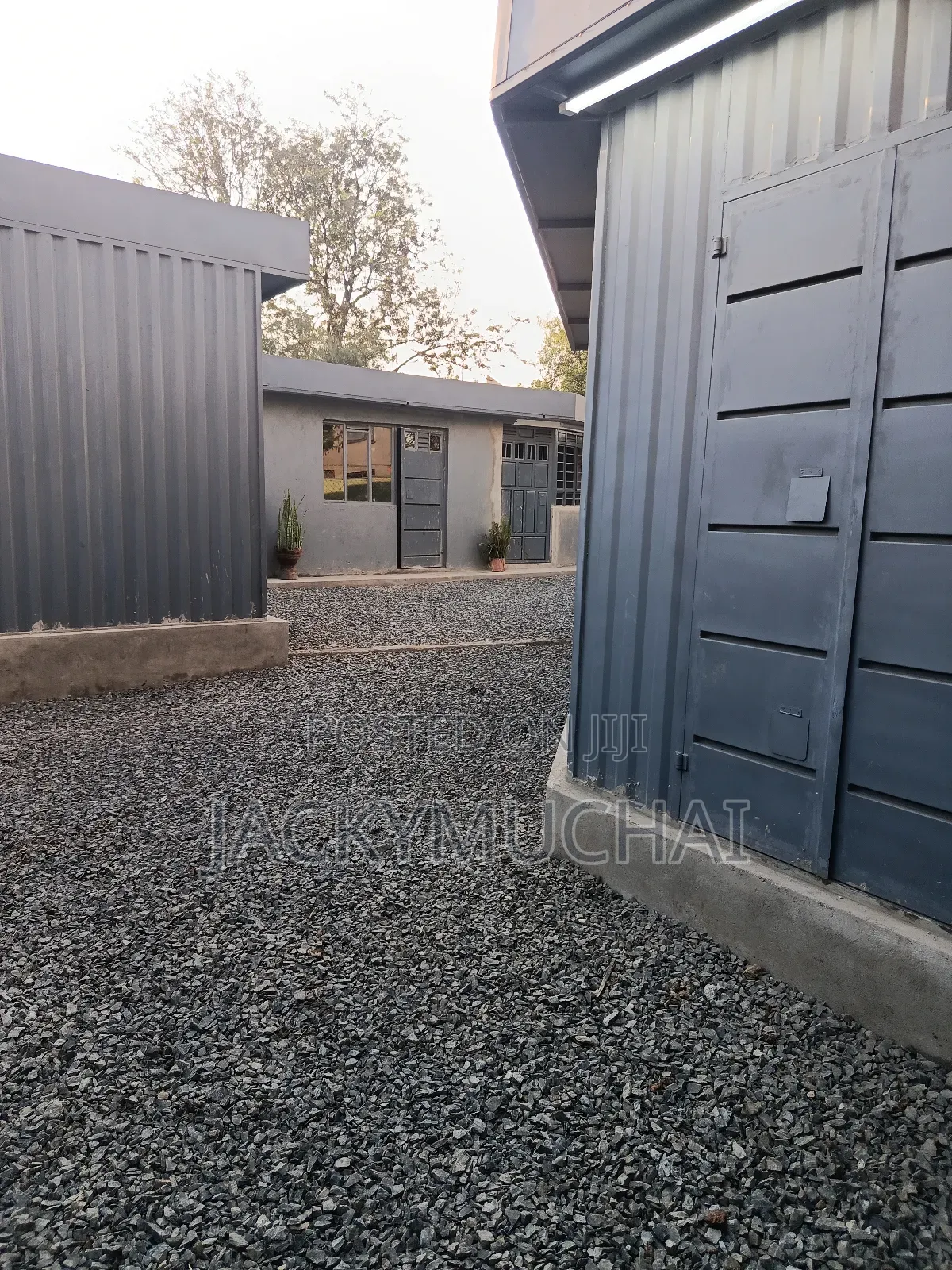 Office to Let
